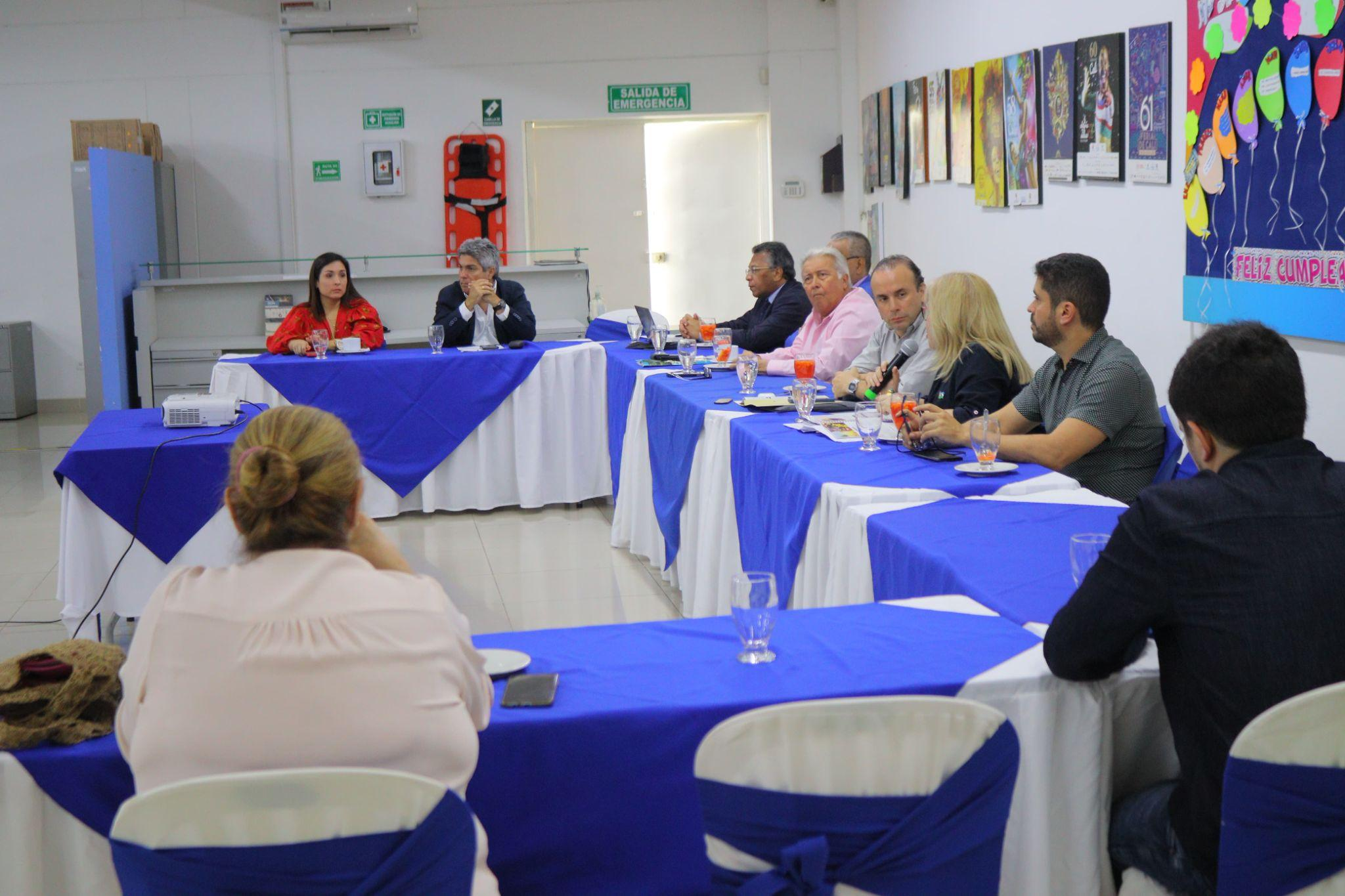 Experto en mercadeo asumió el reto de manejar Corfecali