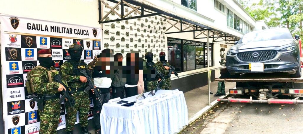 Capturan en Popayán a cinco presuntos integrantes de red señalada de operar sobre la vía Panamericana